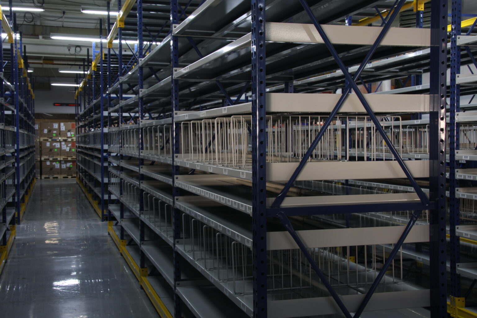Speedrack System Hybrid Rack/Shelving Systems - Speedrack Products Group, Ltd.